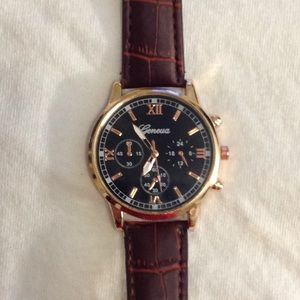 Classy Leather Men's Watch